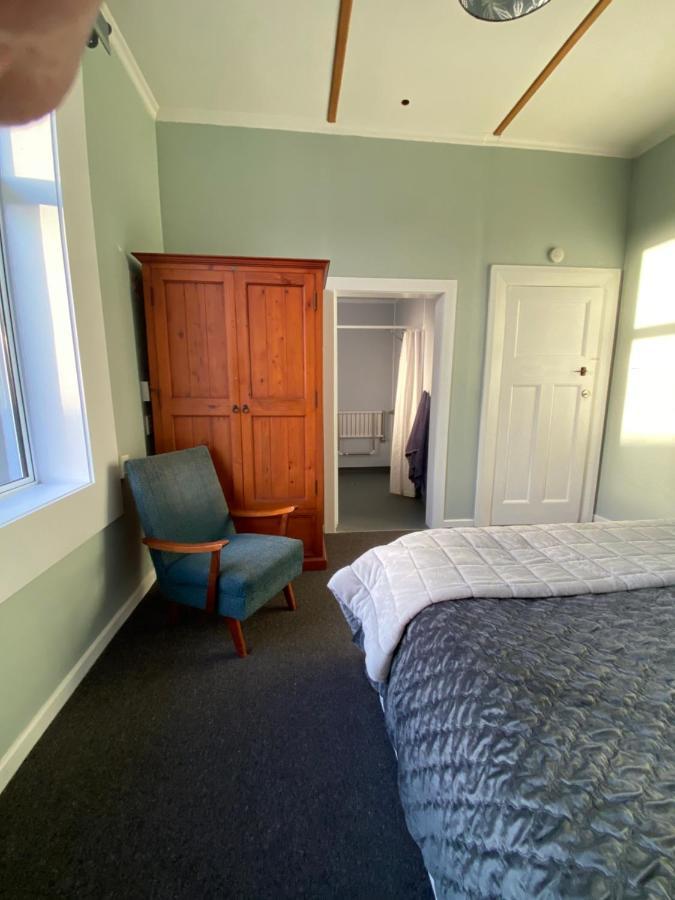 Living On Dee Bed & Breakfast Invercargill Bagian luar foto