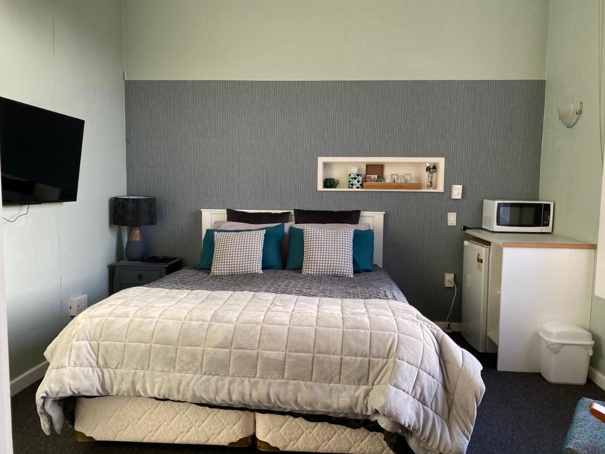 Living On Dee Bed & Breakfast Invercargill Bagian luar foto