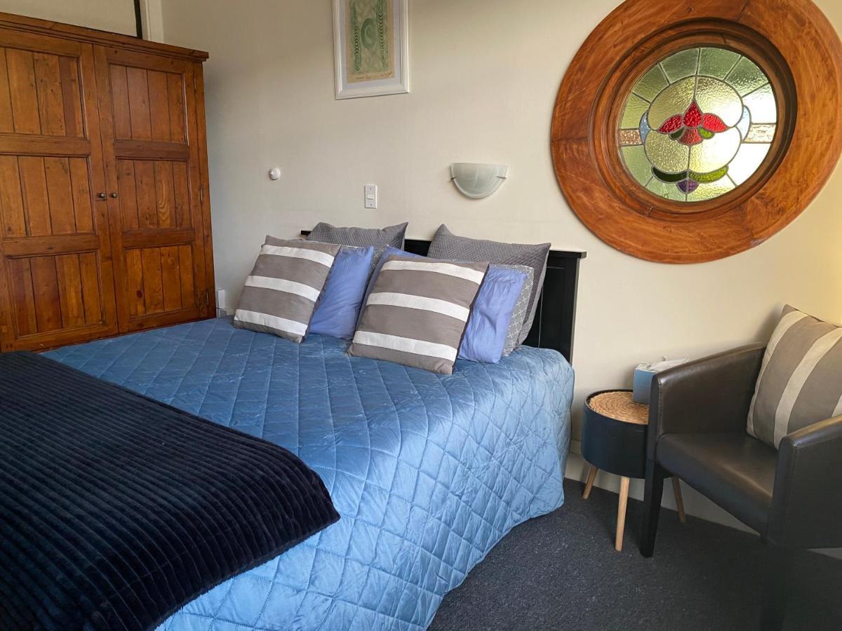 Living On Dee Bed & Breakfast Invercargill Bagian luar foto