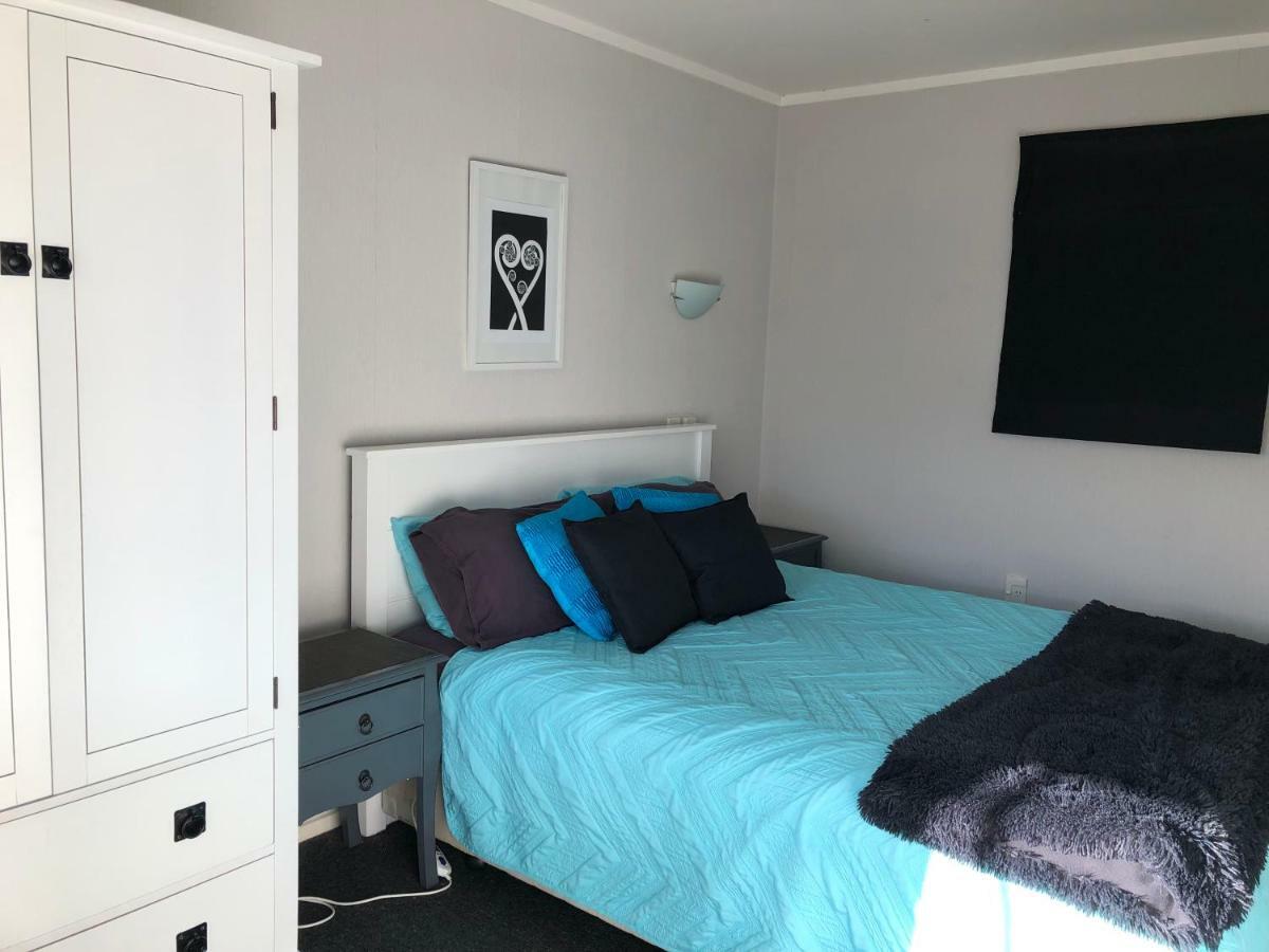 Living On Dee Bed & Breakfast Invercargill Bagian luar foto